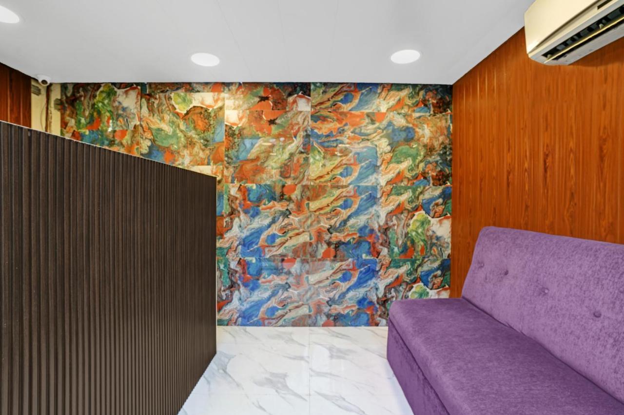 Treebo Trend Freedom Star, Vile Parle Hotel Bombaim Exterior foto